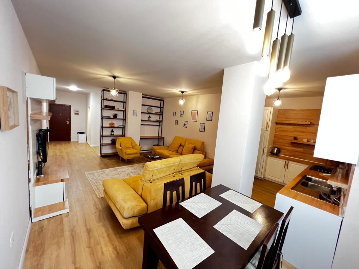 Tirana Main Square Apartment Ngoại thất bức ảnh