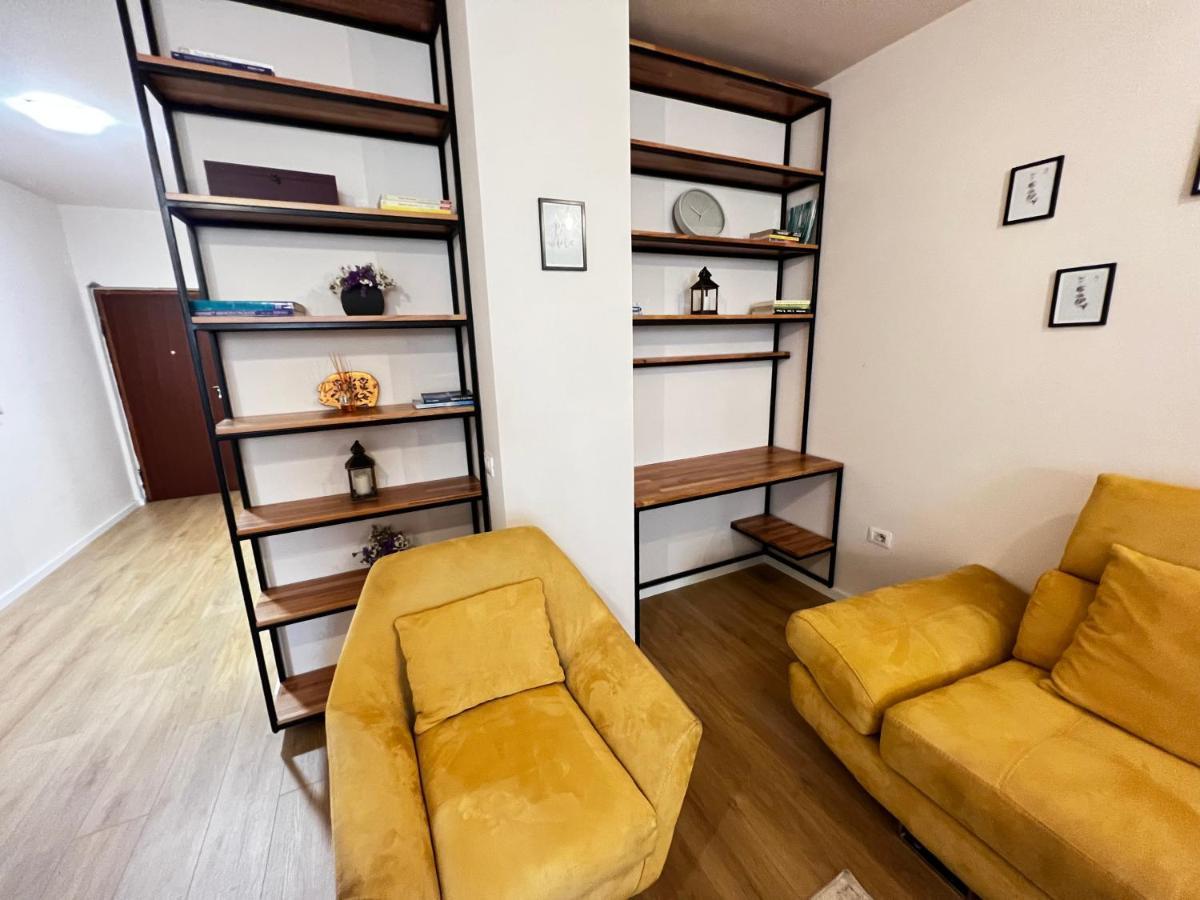 Tirana Main Square Apartment Ngoại thất bức ảnh