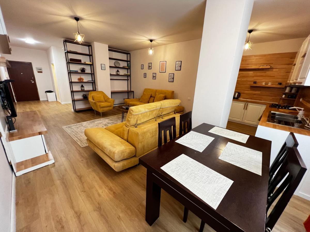 Tirana Main Square Apartment Ngoại thất bức ảnh