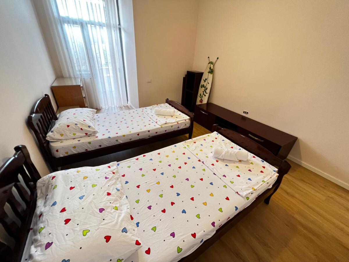 Tirana Main Square Apartment Ngoại thất bức ảnh