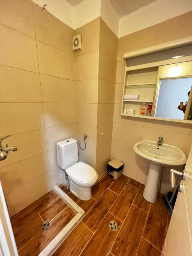 Tirana Main Square Apartment Ngoại thất bức ảnh