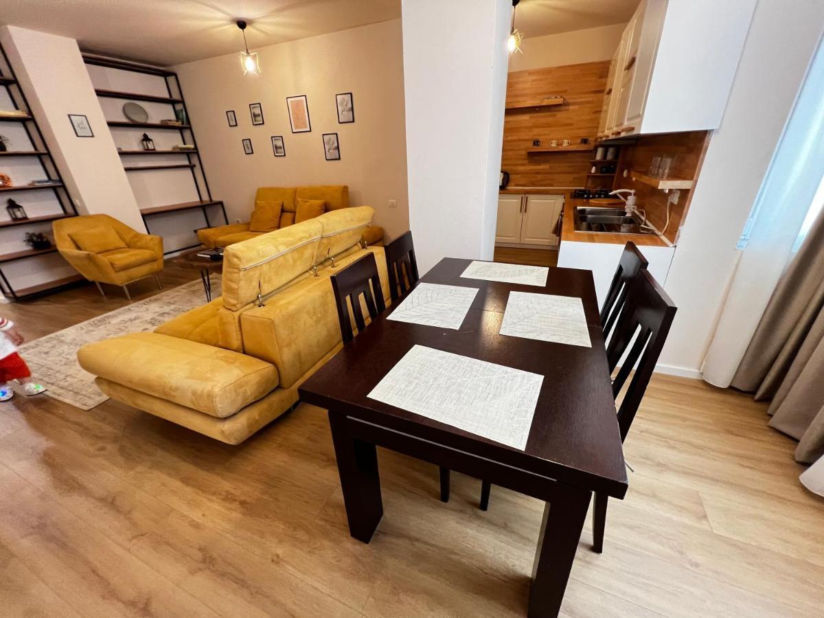 Tirana Main Square Apartment Ngoại thất bức ảnh