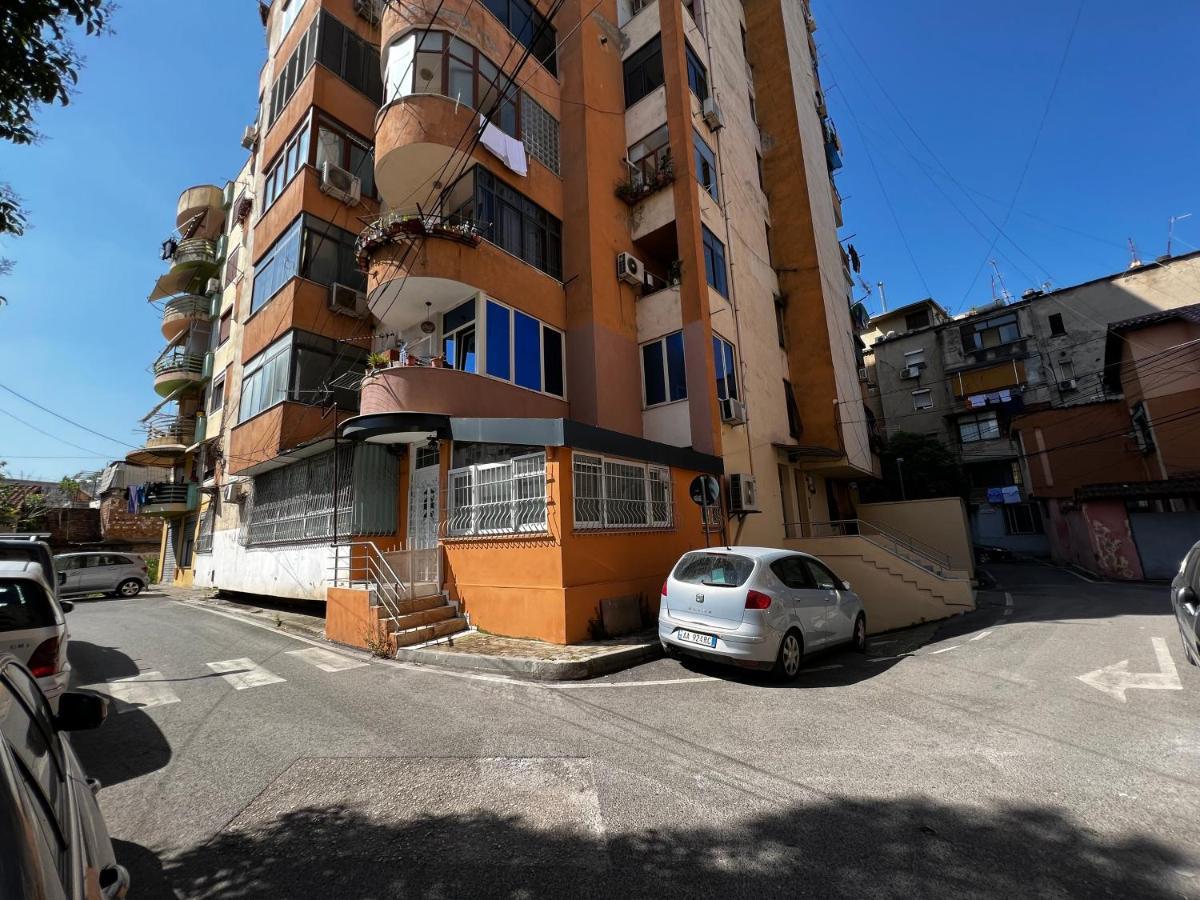 Tirana Main Square Apartment Ngoại thất bức ảnh